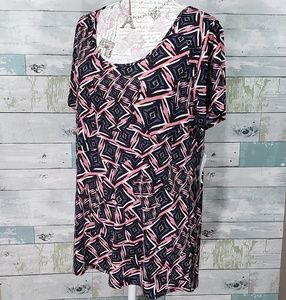 Lularoe Large Classic Tee
